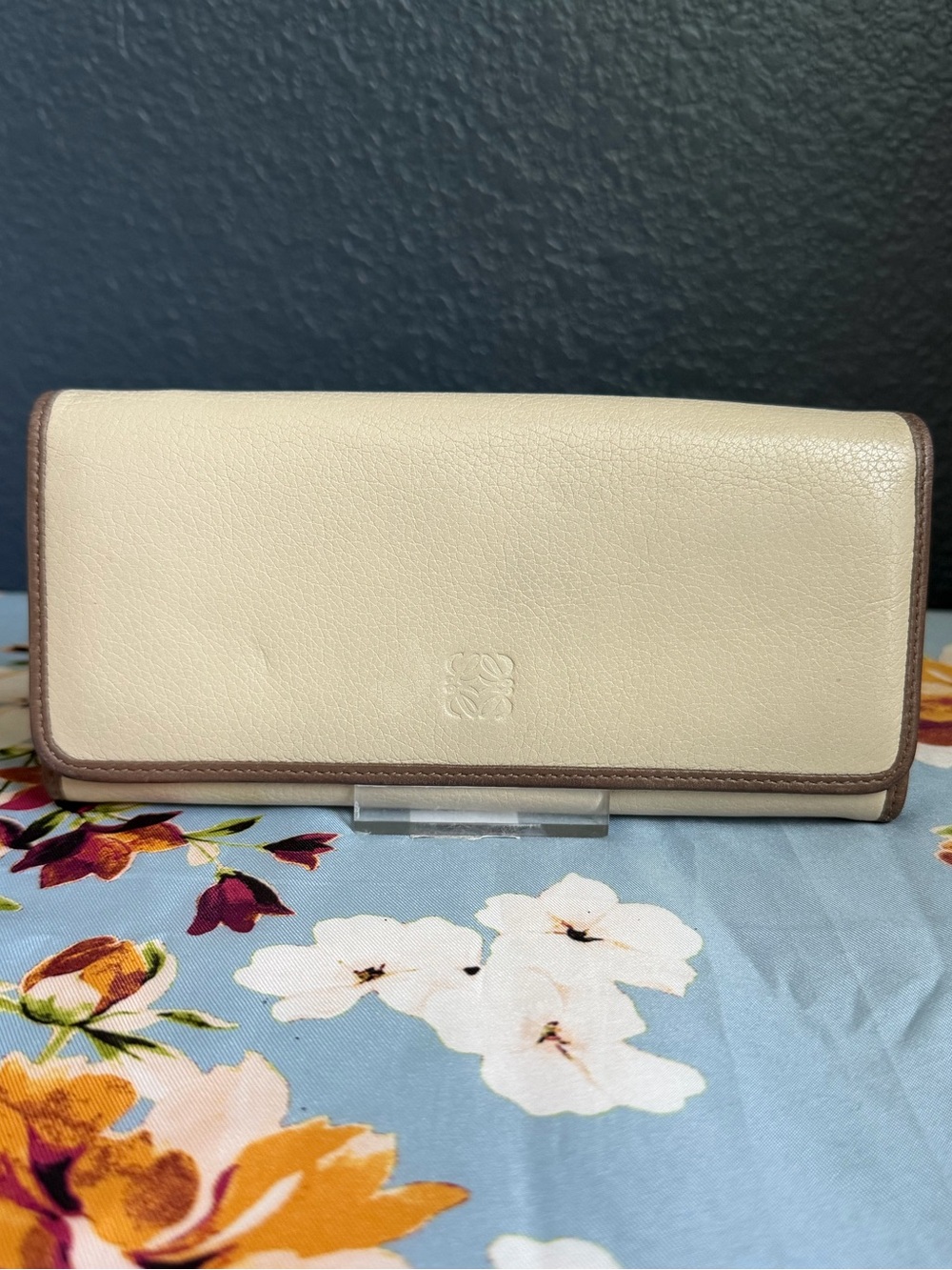 Loewe Amazon Long Wallet Beige Leather.